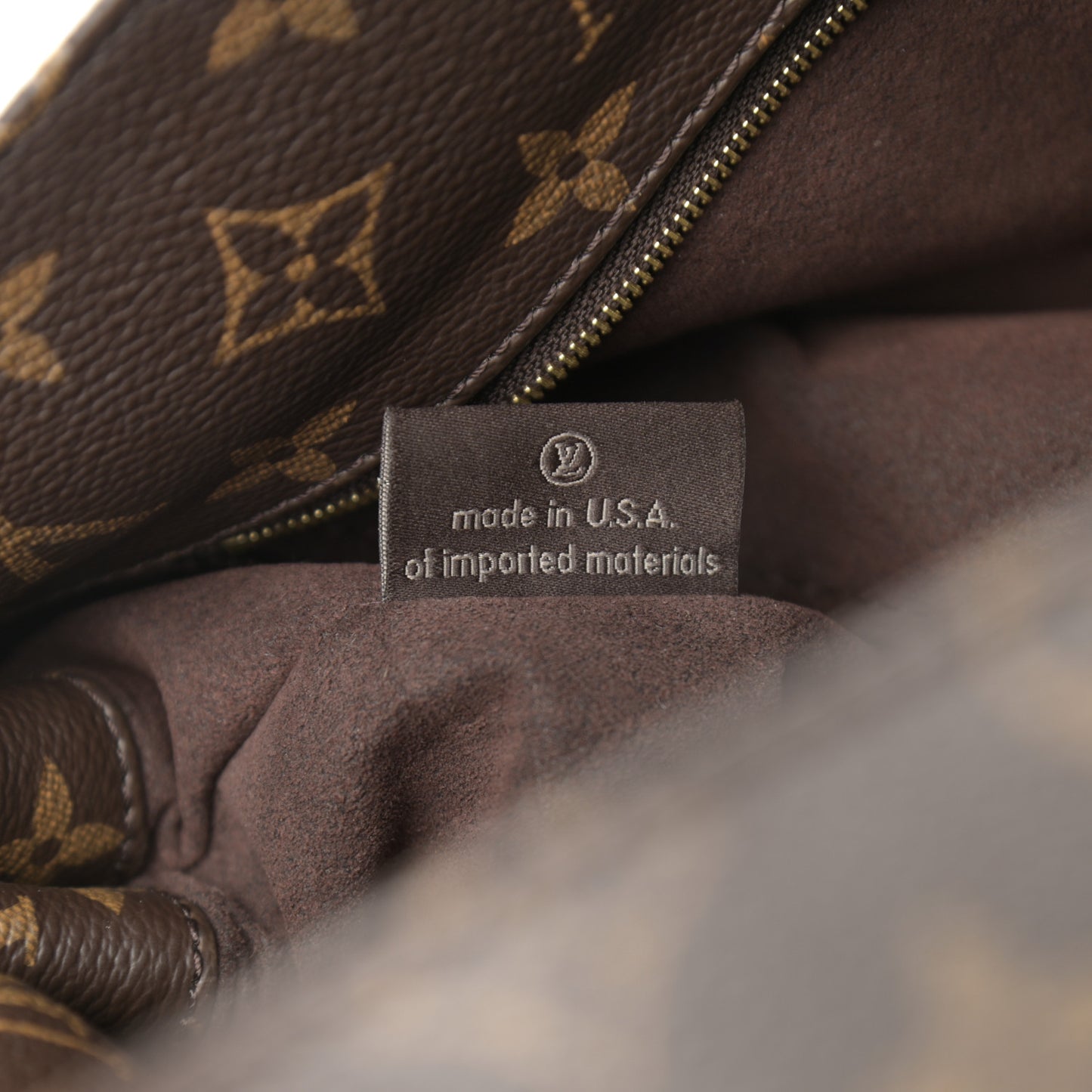 Monogram Metis