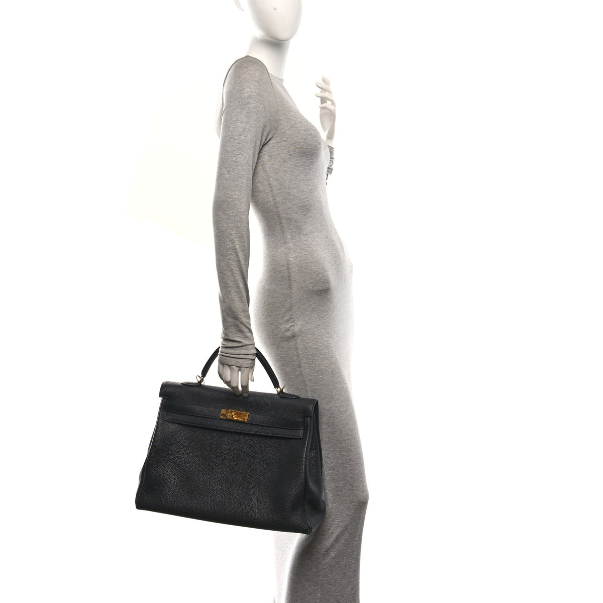 Togo Kelly Retourne 40 Black
