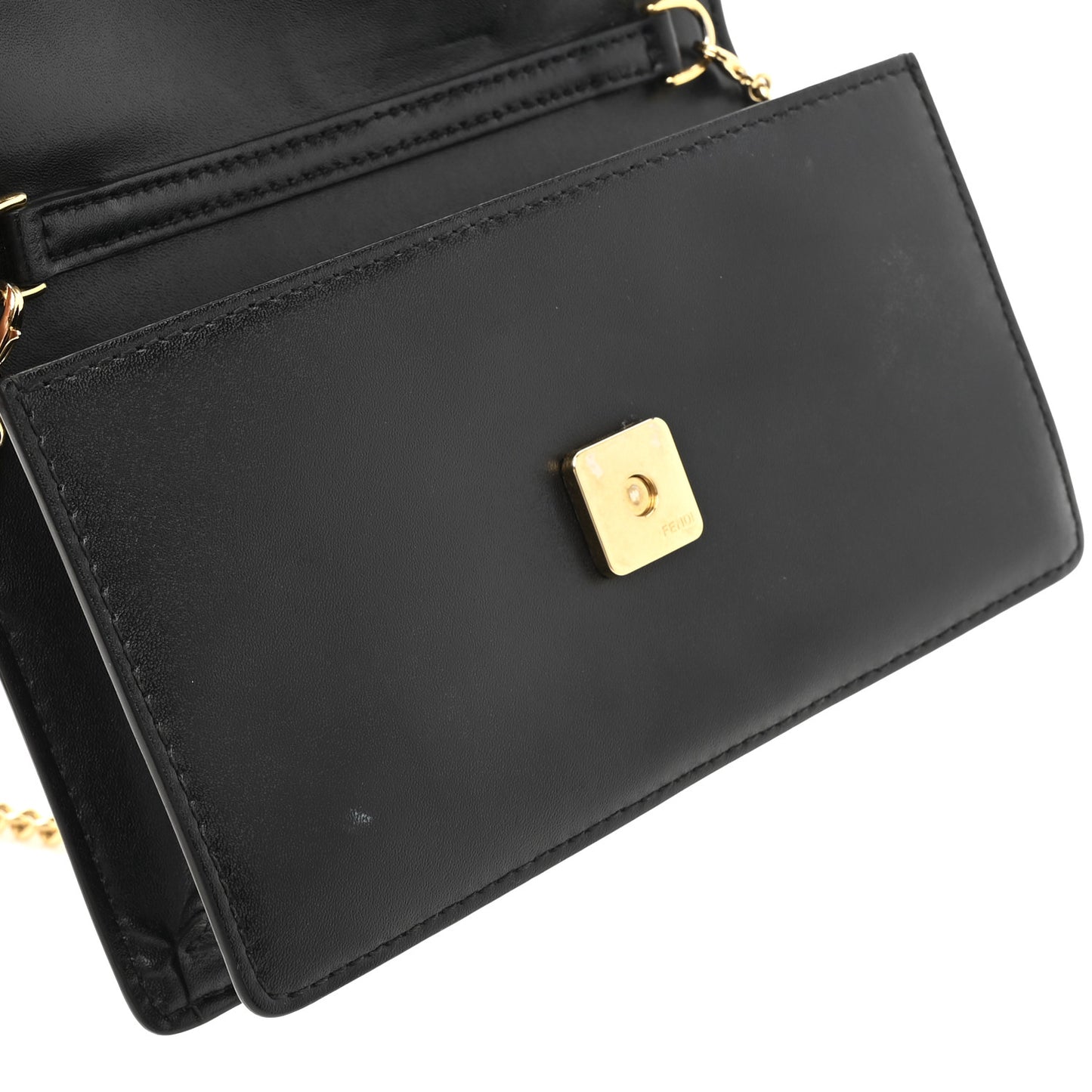 Vitello Cruise F is Fendi Belt Bag Black
