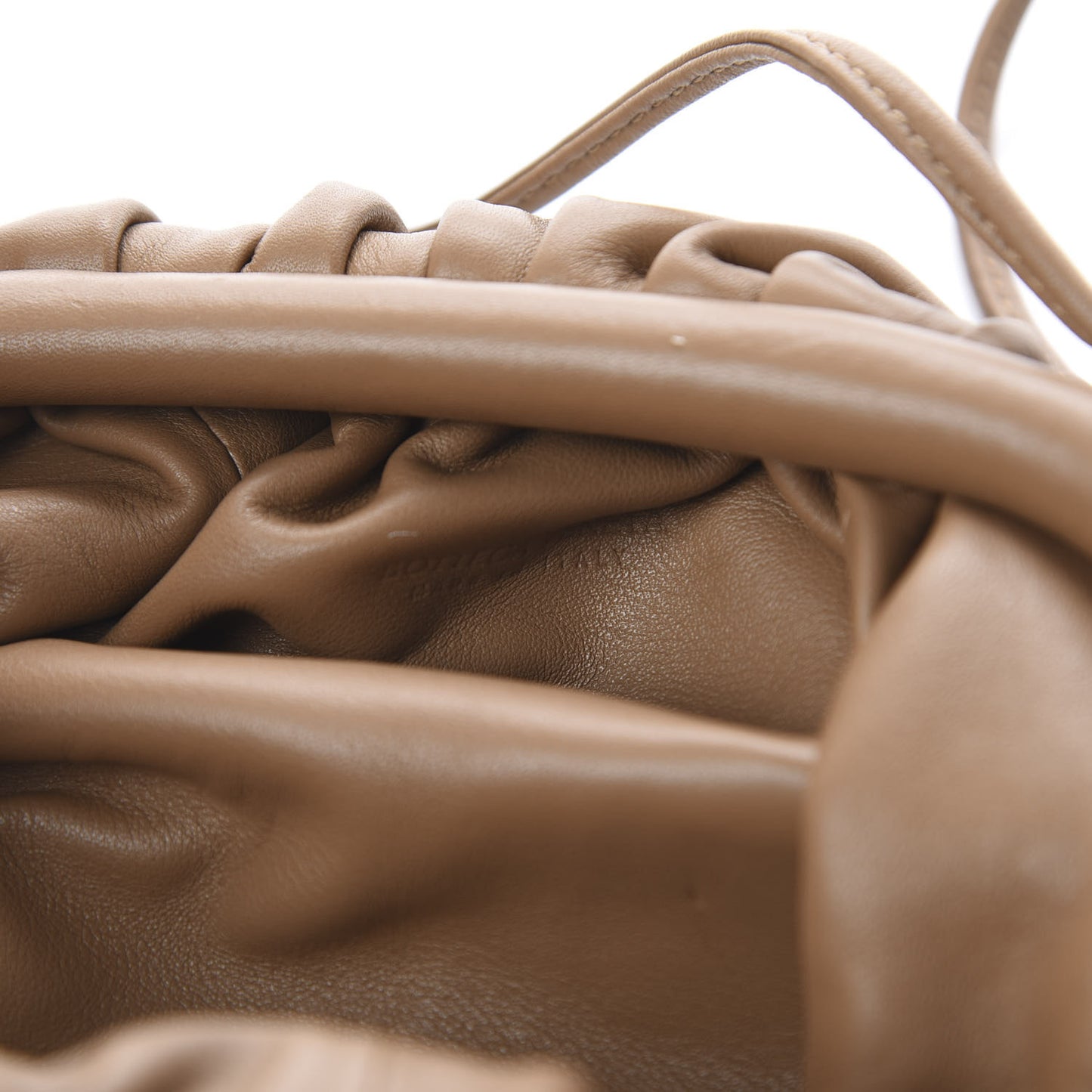 Butter Calfskin The Mini Pouch Cammello