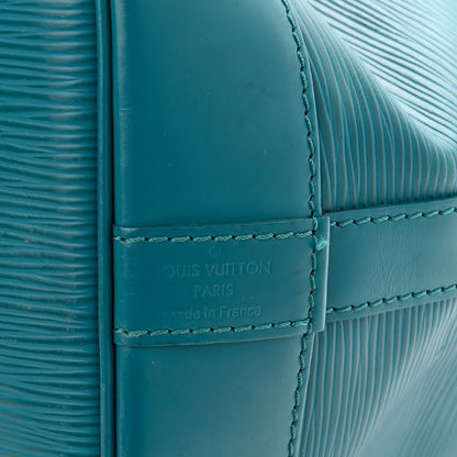 Louis Vuitton Epi Noe Cyan 6 of 12
