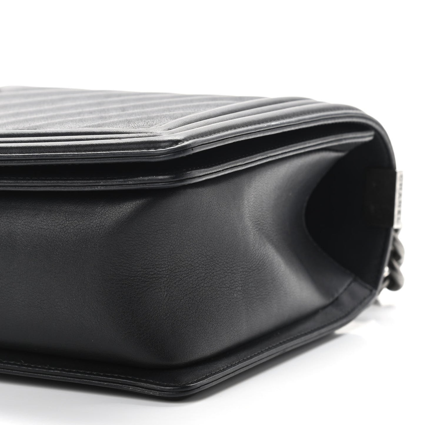 Calfskin Chevron Quilted Medium Boy Flap Black