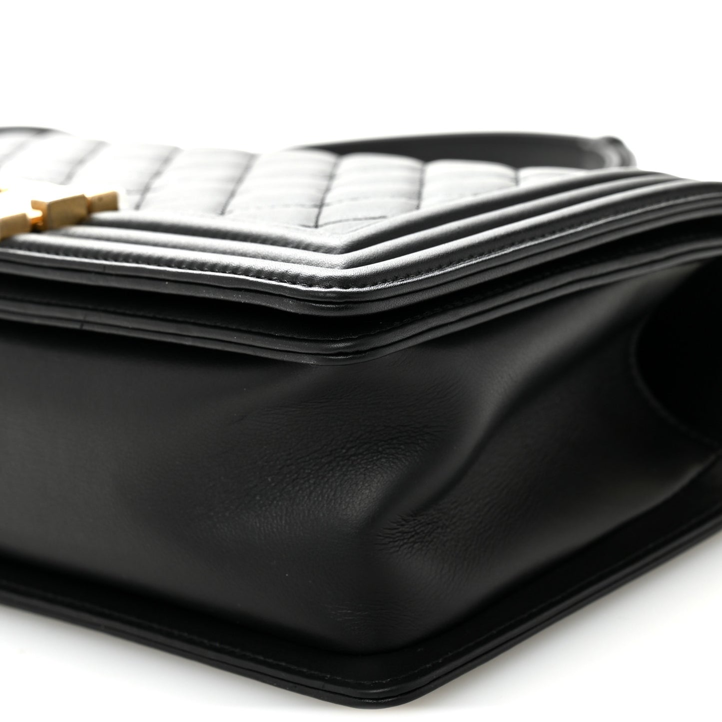 Calfskin Quilted Medium Boy Flap Black
