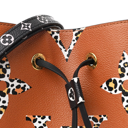 Louis Vuitton Monogram Giant Jungle NeoNoe Caramel 8 of 11