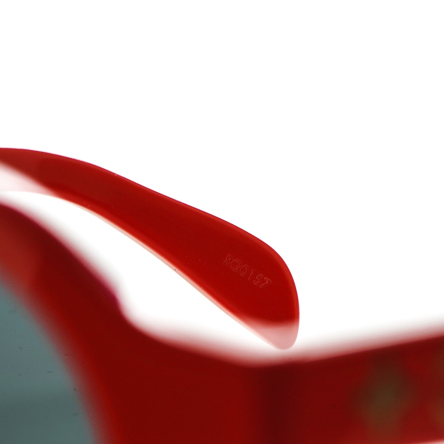 Louis Vuitton X SUPREME Downtown Sunglasses Red 8 of 8
