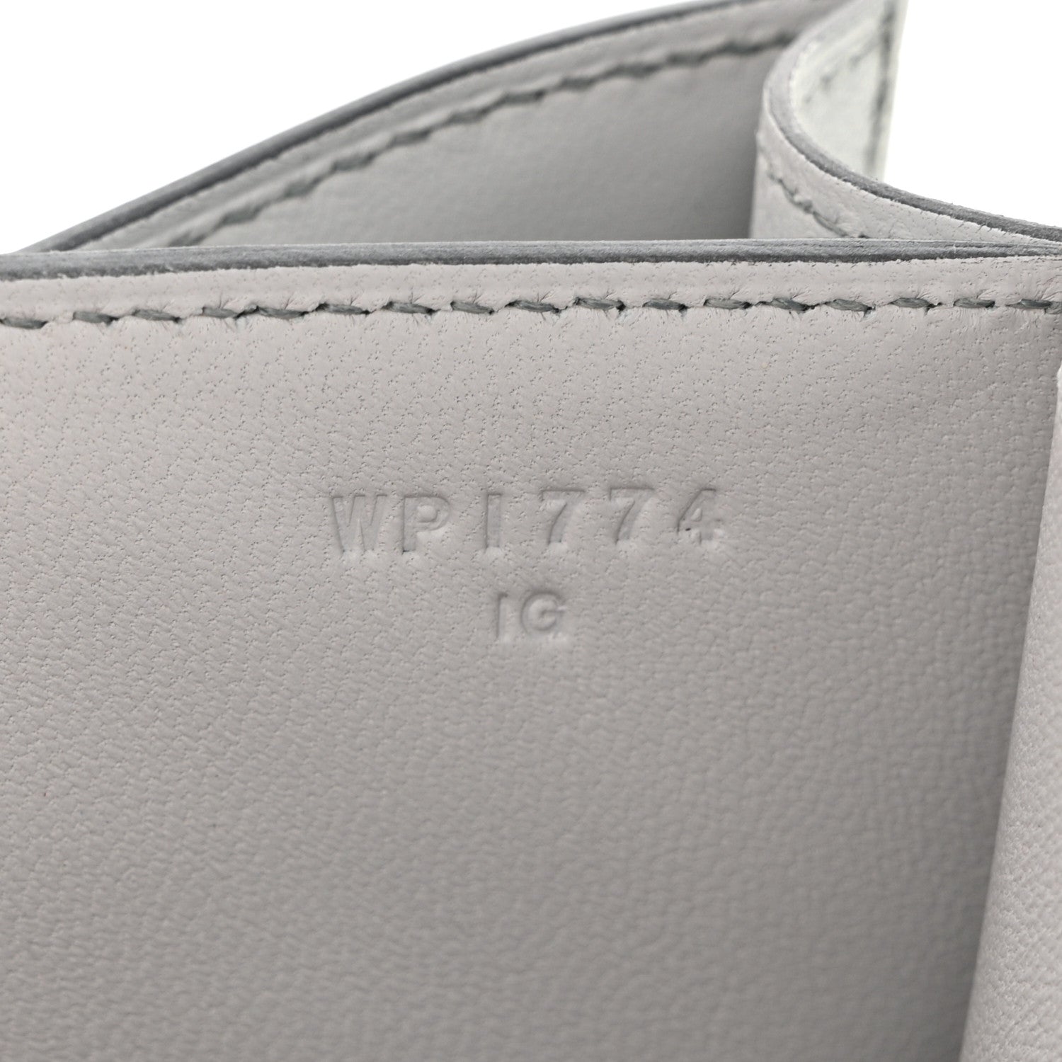 Hermes Metallic Chevre Chamkilight Constance 18 Argent 8 of 12