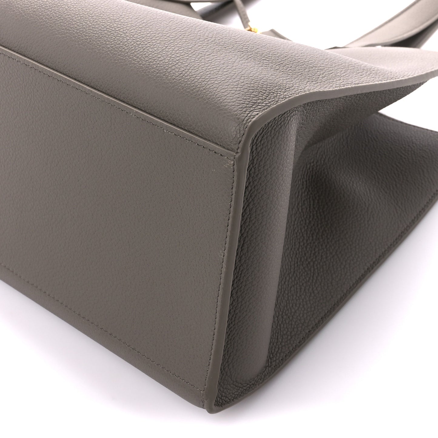 Grained Calfskin Cabas 16 Bag Smokey Taupe