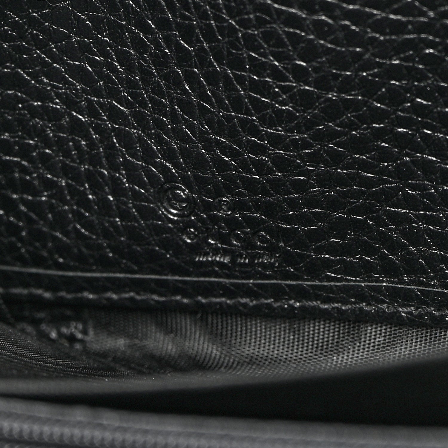 Gucci Calfskin Soho Zip Around Wallet Black 6 of 8