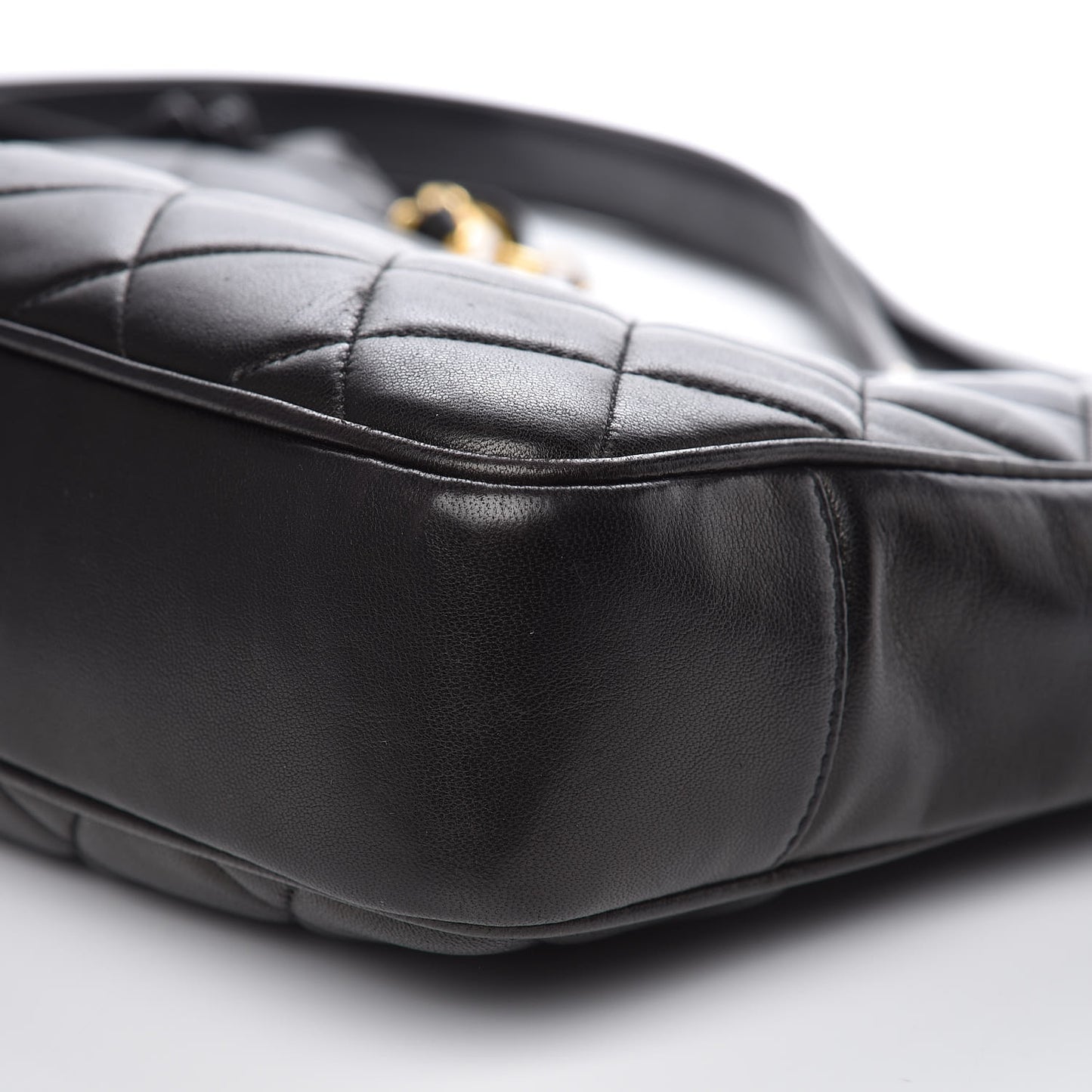 Lambskin Quilted Shoulder Bag Black