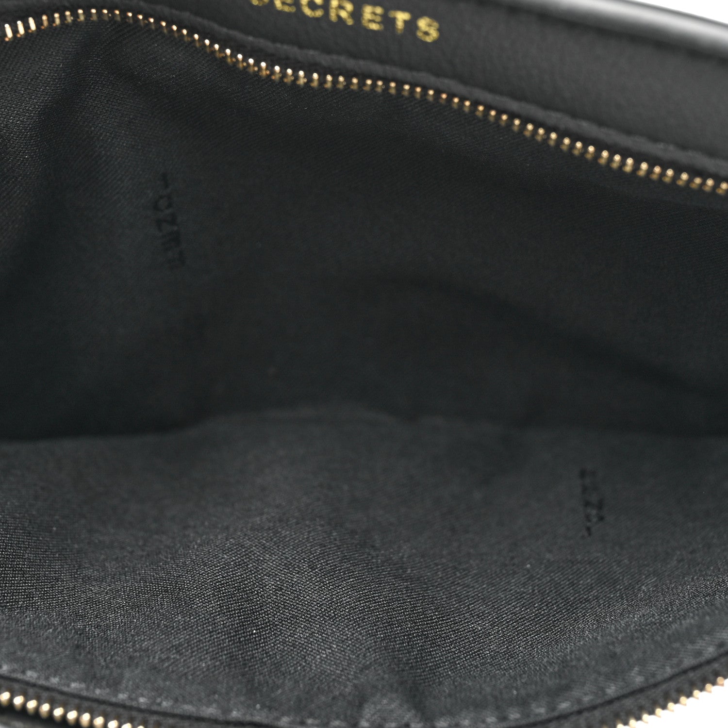 Fendi Vitello Grace Matte 3 Pocket Belt Pouch Black 5 of 8