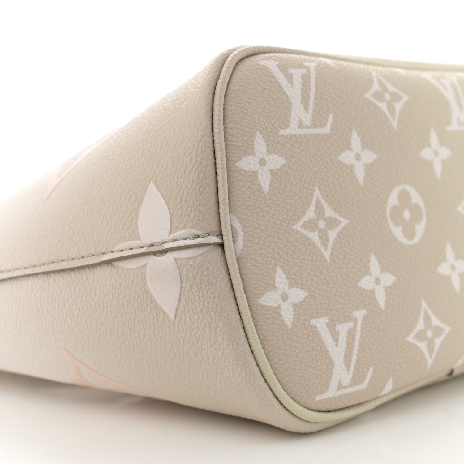 Louis Vuitton Monogram Giant Spring In The City Marshmallow Hobo Sunset Kaki 8 of 10