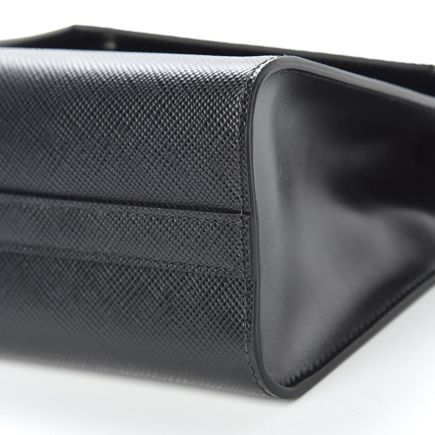 Saffiano Cuir Calfskin Monochrome Envelope Flap Chain Shoulder Bag Black