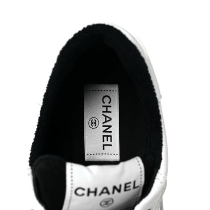 Chanel Grained Calfskin Fabric Womens Logo Sneakers 40 White Black 7 of 8
