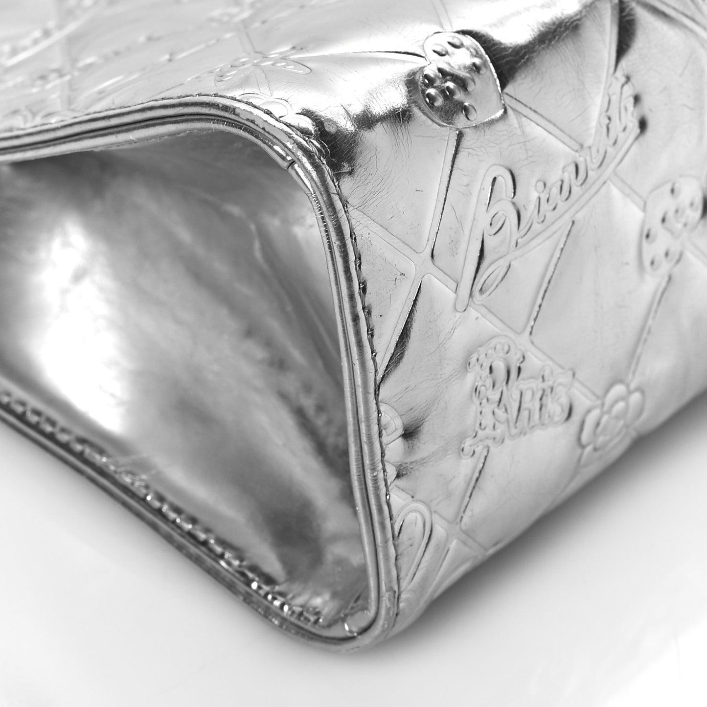 Metallic Patent Calfskin Lucky Symbols Pochette Silver