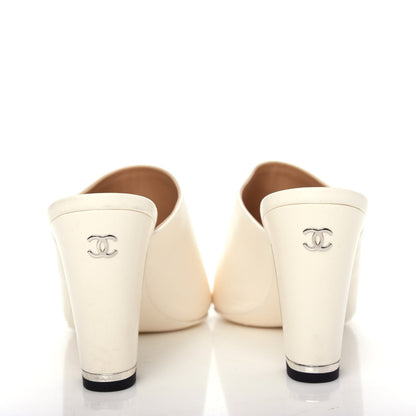 Chanel Lambskin Cap Toe Mules 38.5 Ivory Black 7 of 12