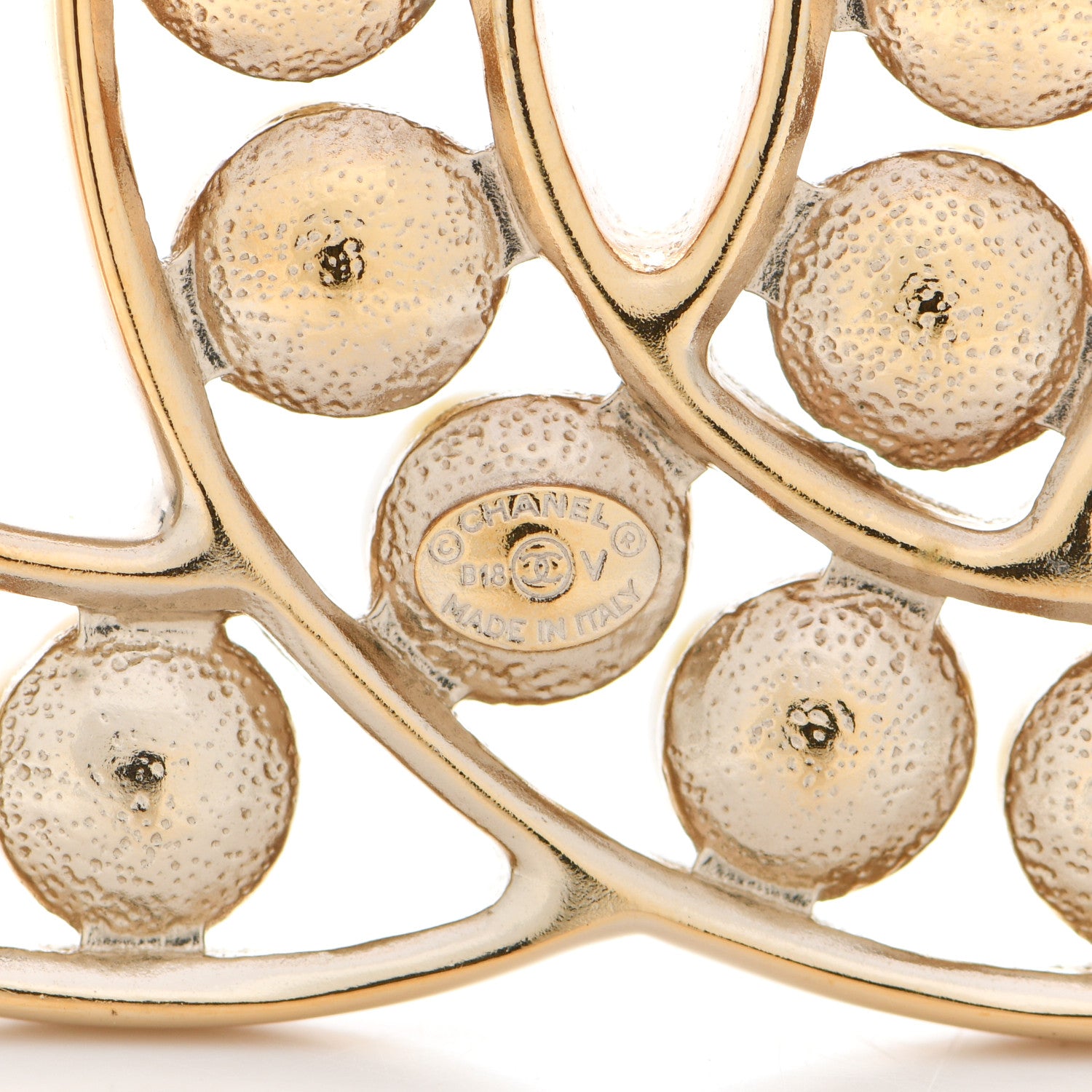 Chanel Pearl CC Brooch Light Gold 4 of 6