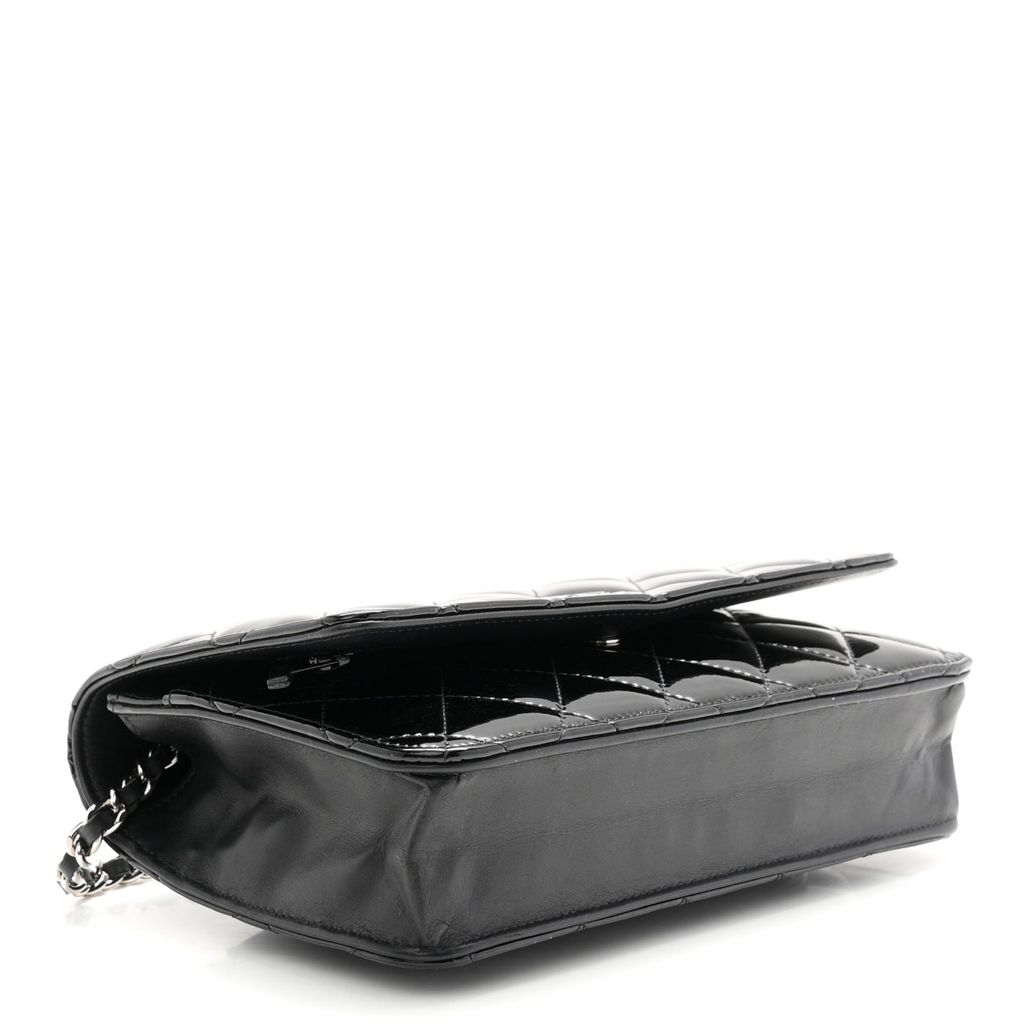 Patent Quilted Wallet On Chain WOC Black