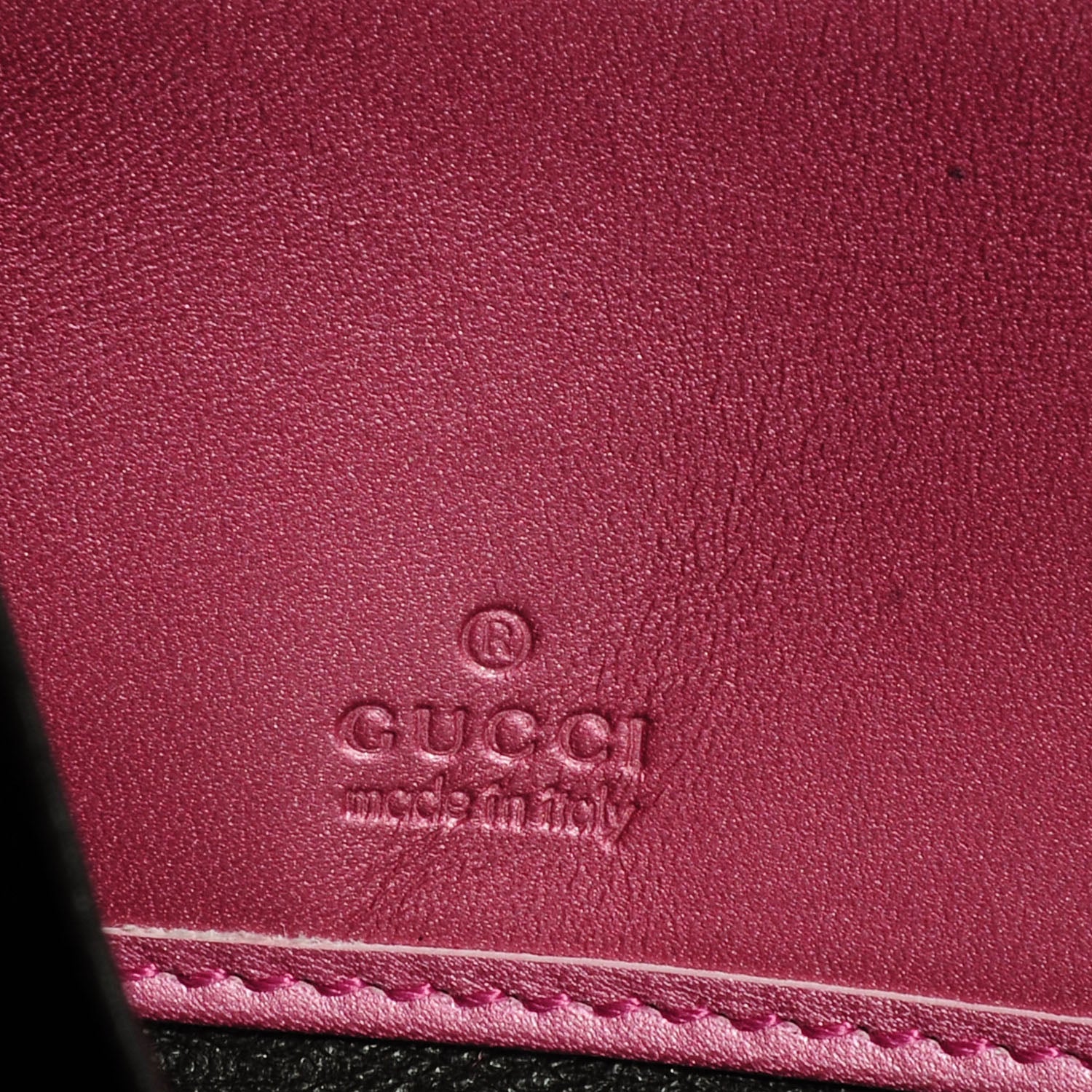 Gucci Metallic Soft Guccissima Heart Zip Around Wallet Fresia Rose 17 of 18