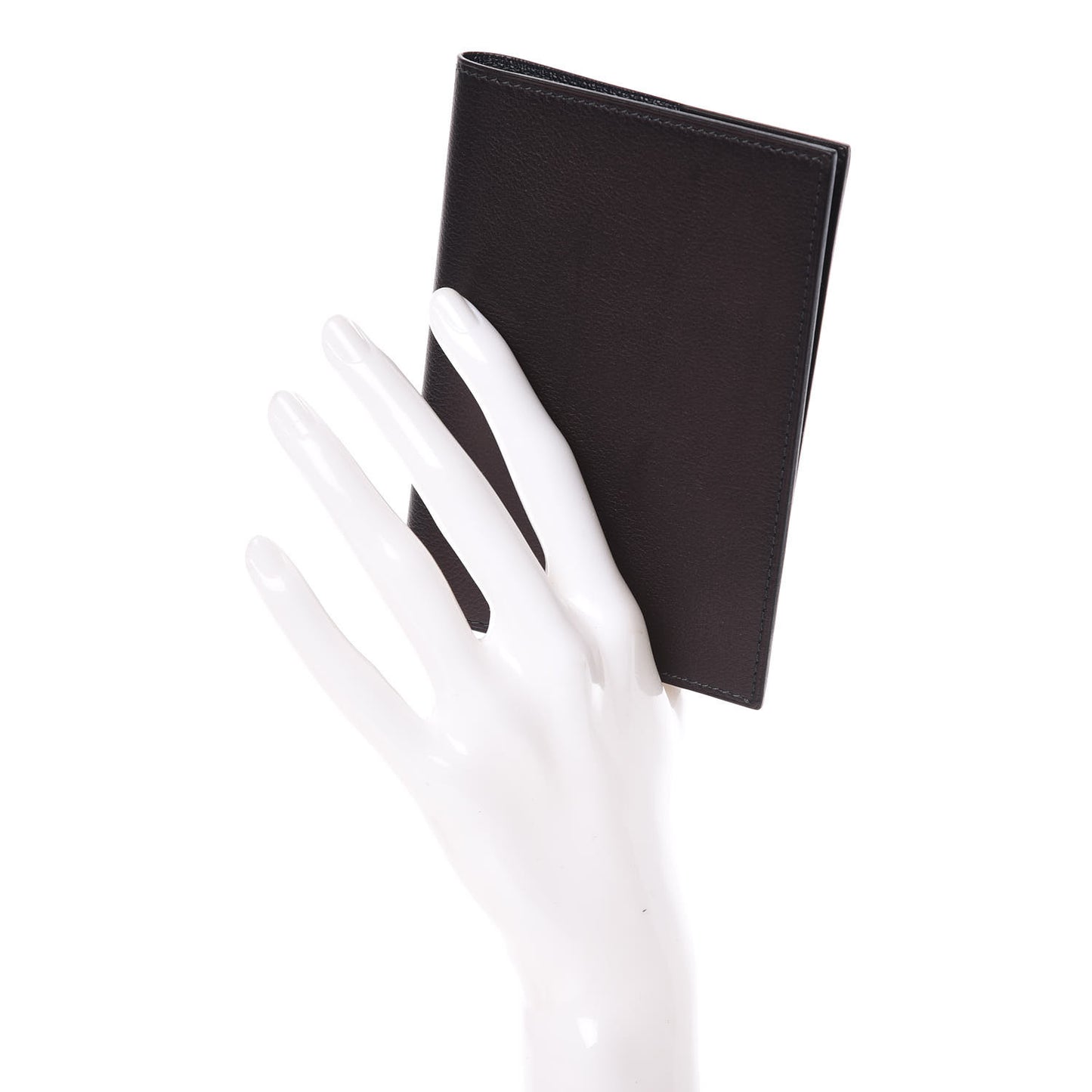 Evergrain MC2 Magellan Passport Holder Black