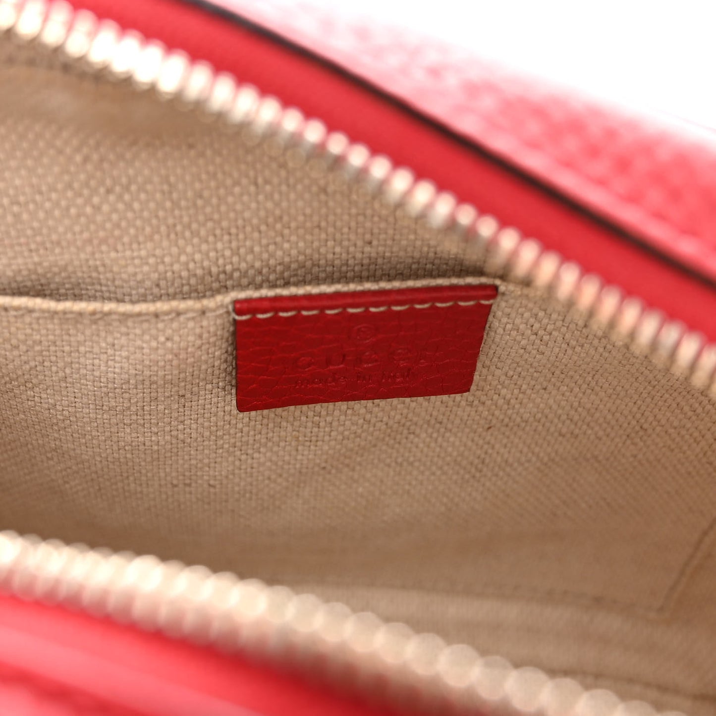 Pebbled Calfskin Small Soho Disco Bag Tabasco Red