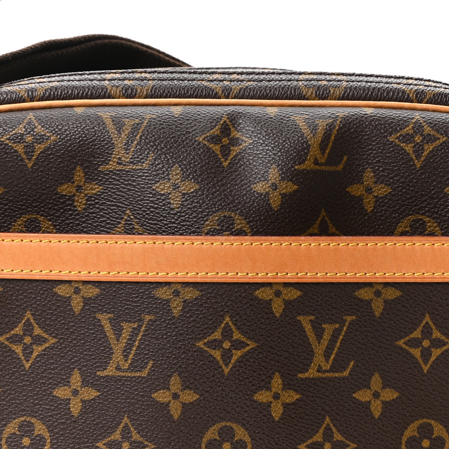 Louis Vuitton Monogram Reporter PM 7 of 9