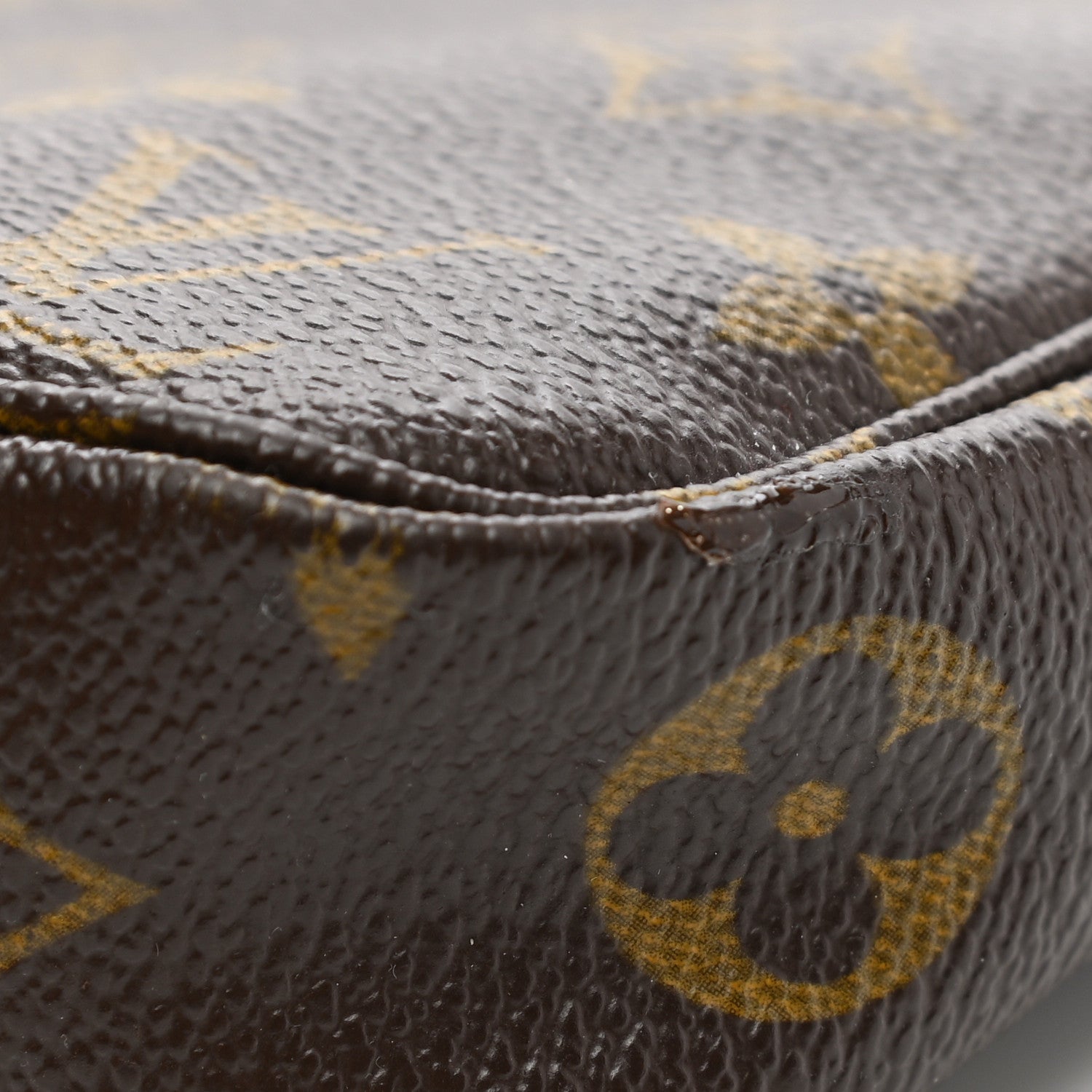 Louis Vuitton Monogram Pochette Accessories 9 of 11