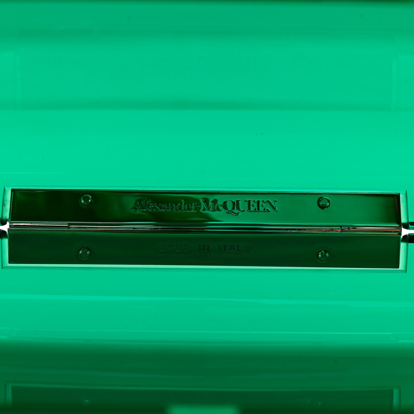 Resin Knuckle Clutch Green