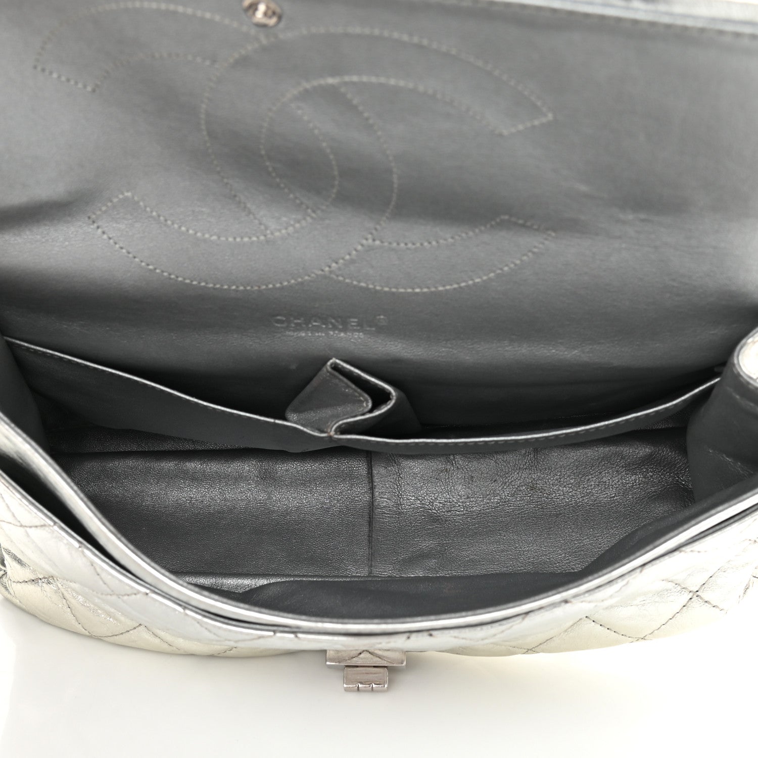 Chanel Metallic Aged Calfskin Quilted 2.55 Reissue 227 Flap Silver 5 of 20
