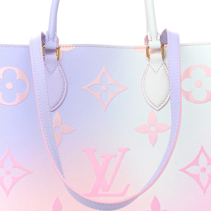 Louis Vuitton Monogram Giant Spring In The City Onthego GM Sunrise Pastel 7 of 14