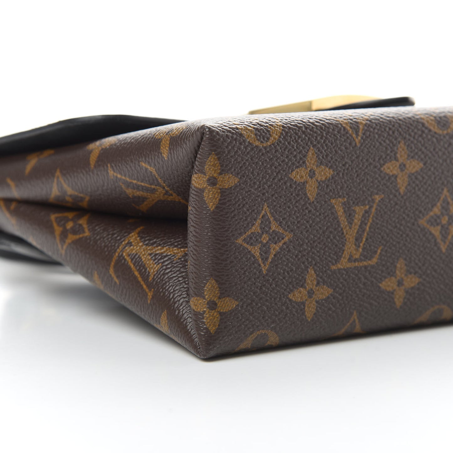 Monogram Locky BB Black