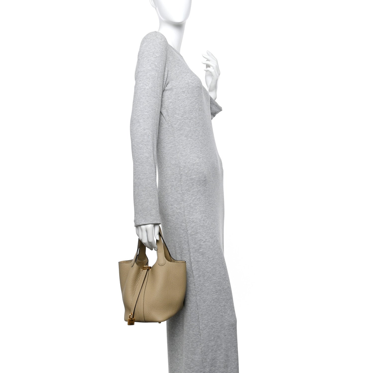 Hermes Taurillon Clemence Picotin Lock 18 PM Trench 2 of 10
