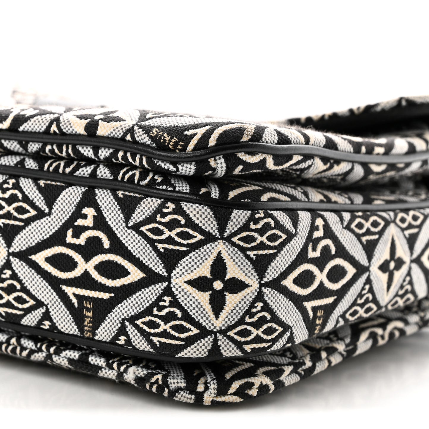 Jacquard Since 1854 Pochette Metis Grey