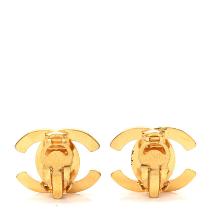 Chanel Metal CC Turnlock Clip On Earrings Gold 3 of 4