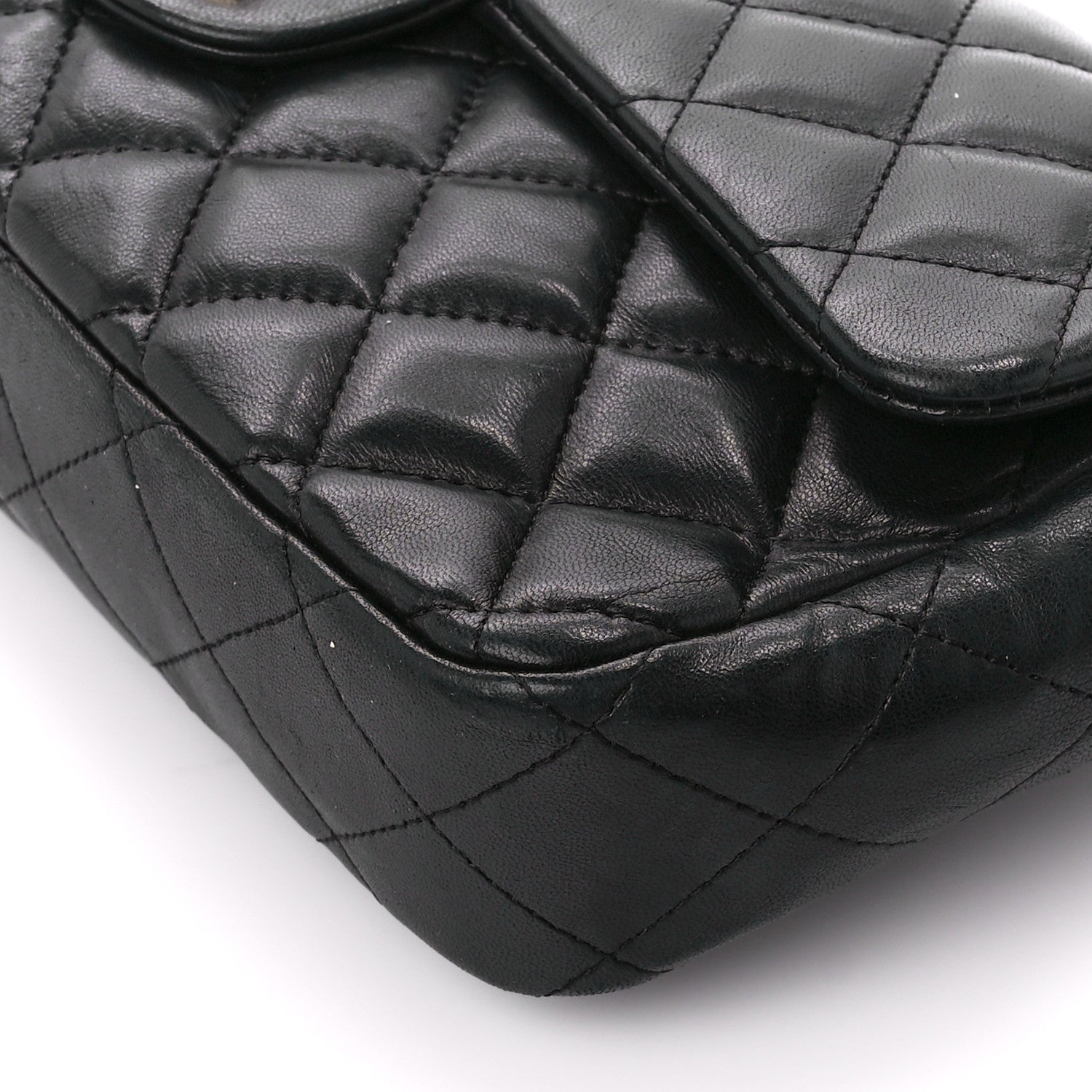 Chanel Lambskin Quilted East West Flap Black 11 of 11