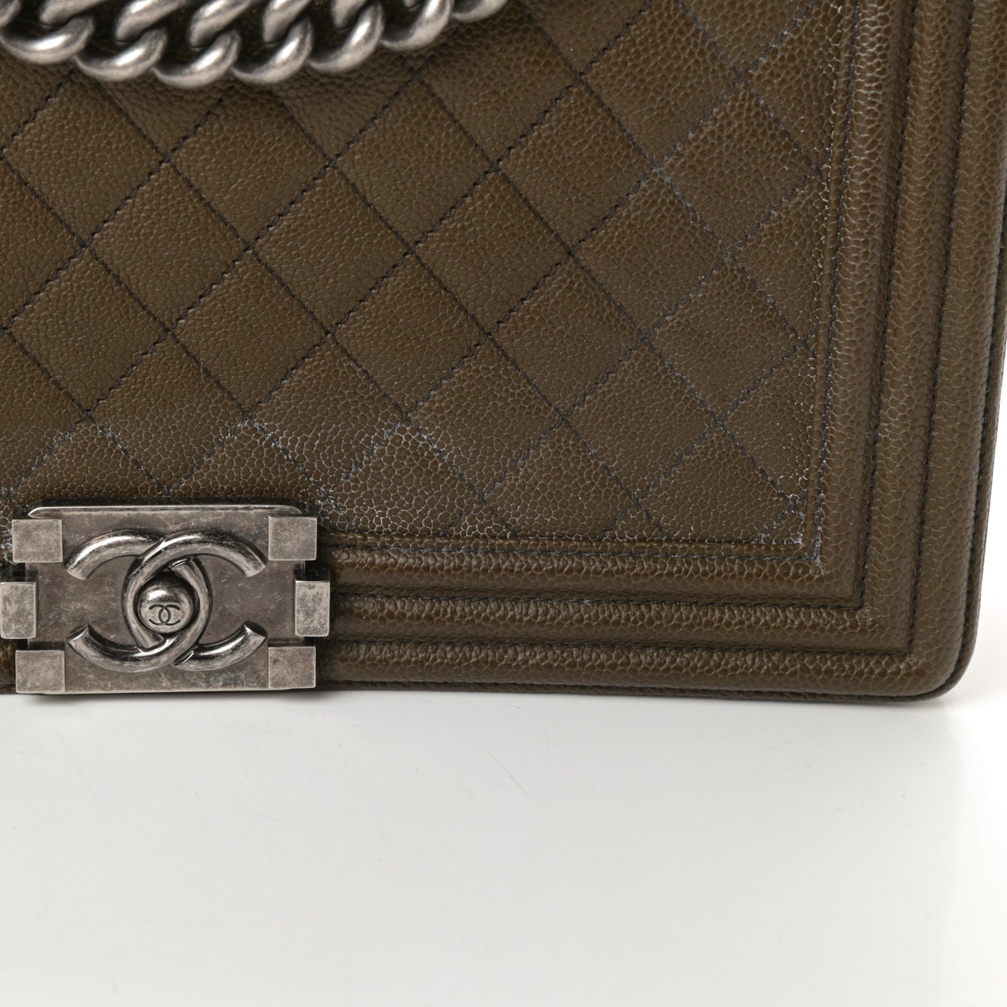 Caviar Quilted New Medium Boy Flap Khaki