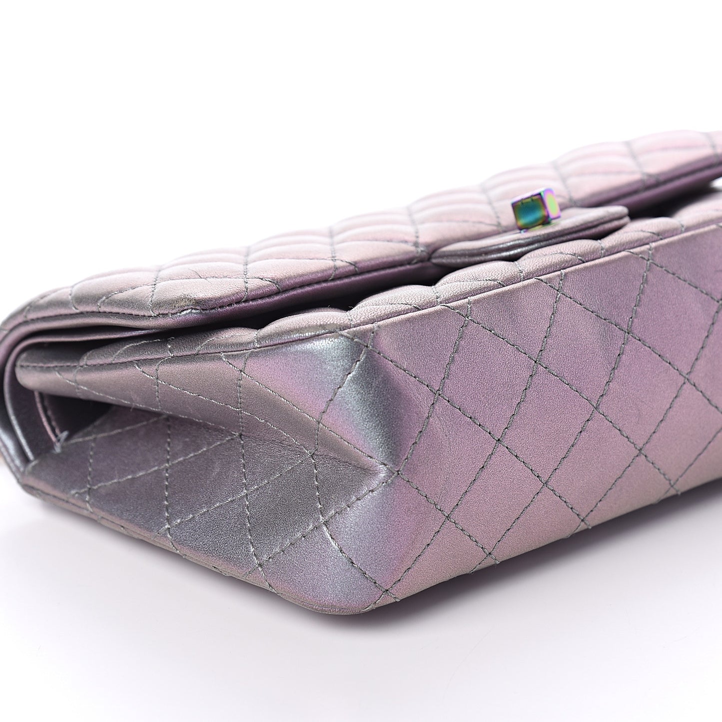 Iridescent Lambskin Quilted 2.55 Reissue 225 Flap Light Purple
