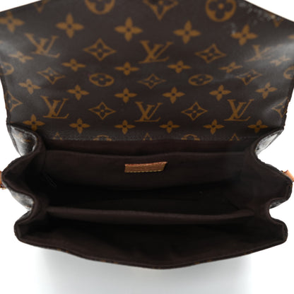 Louis Vuitton Monogram Pochette Metis 4 of 4