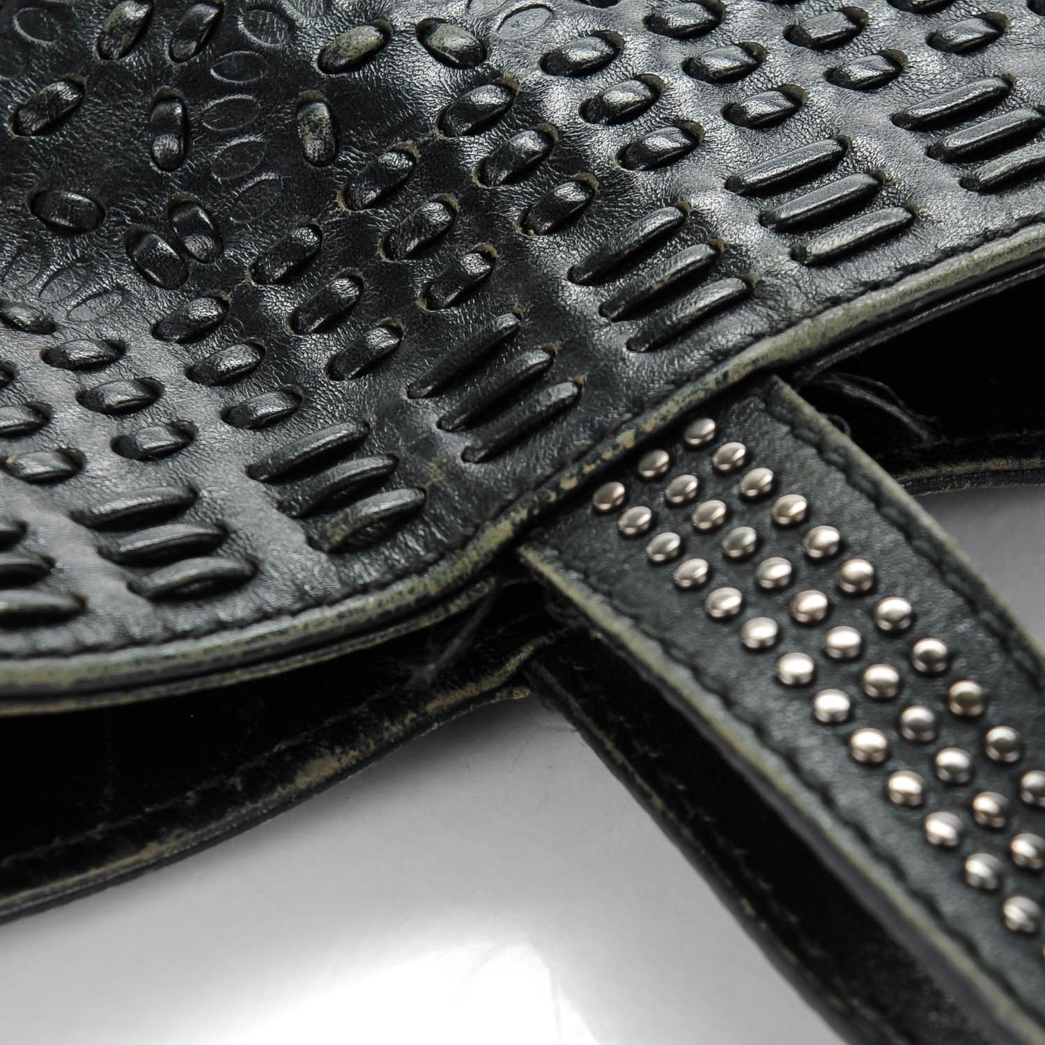 Gucci Calfskin Large Studded Drawstring Bucket Bag Black 2 of 10