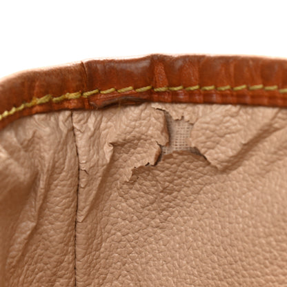 Louis Vuitton Monogram Petit Bucket 23 12 of 17