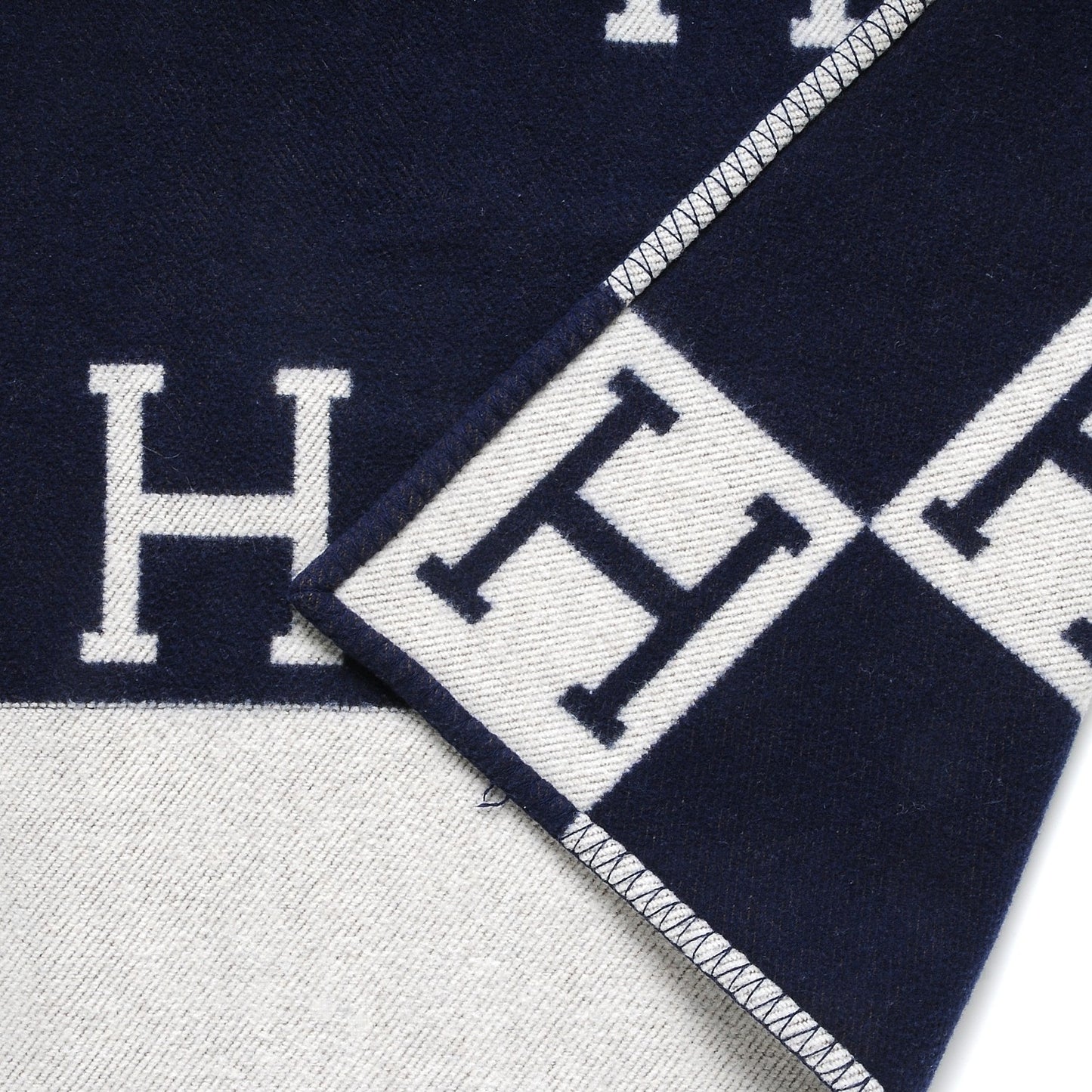 Wool Cashmere Signature Avalon Blanket Navy Ecru