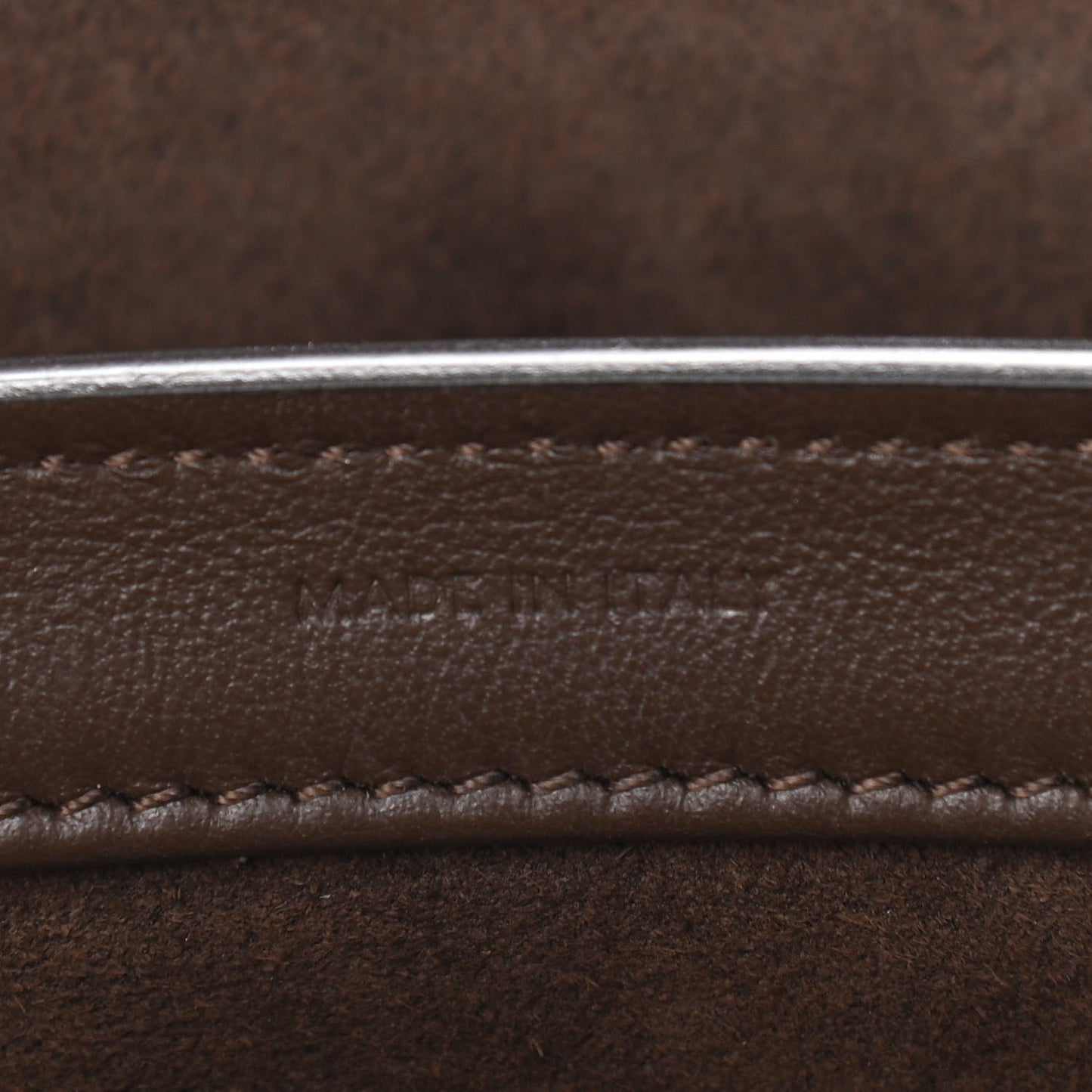Calfskin Medium Soft 16 Bag Wood