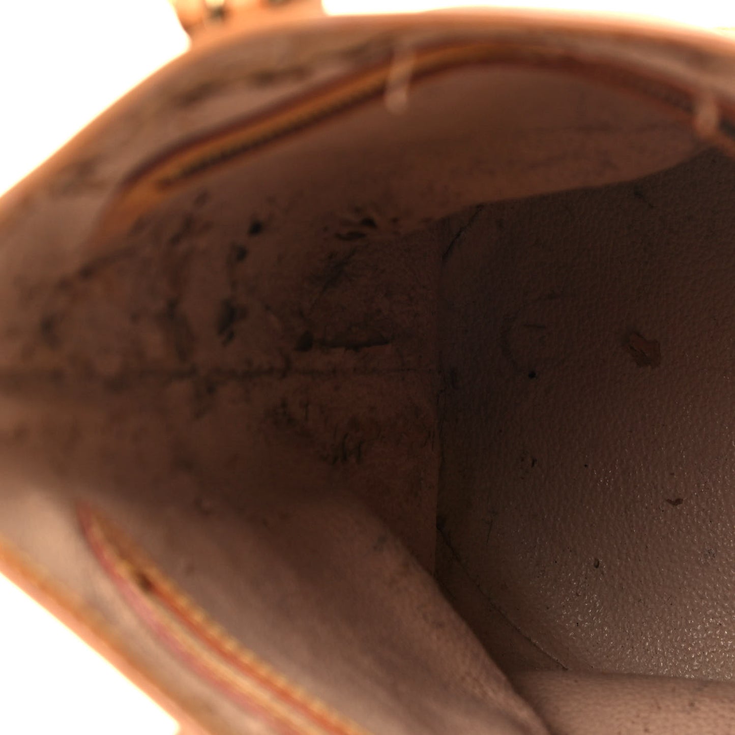 Monogram Petit Bucket 23