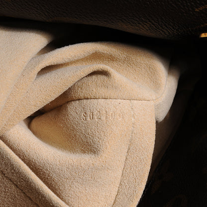 Louis Vuitton Monogram Artsy MM 7 of 7