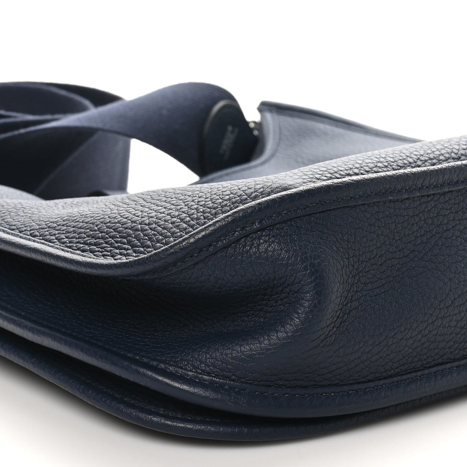 Hermes Taurillon Clemence Evelyne III PM Bleu Nuit 9 of 10