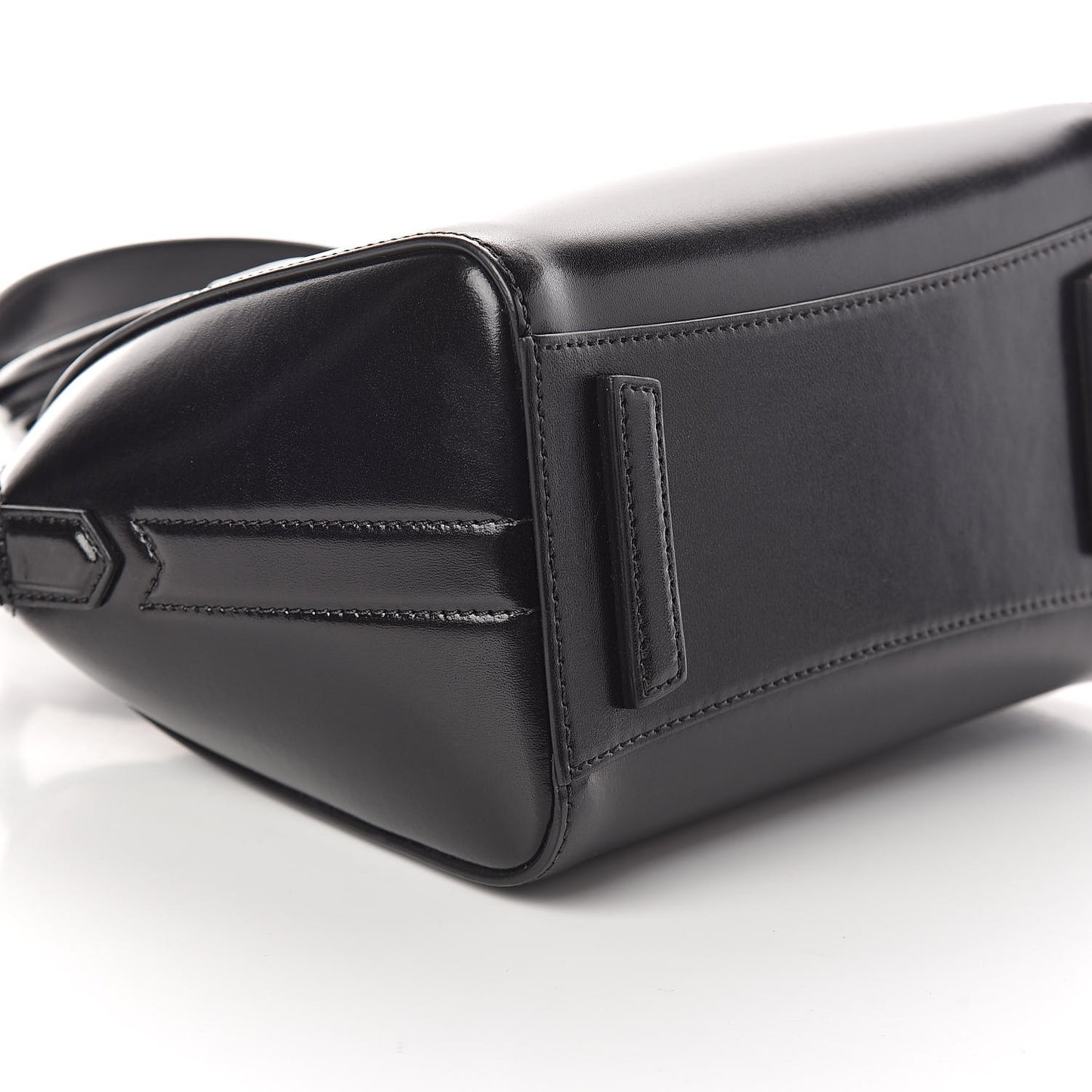 Shiny Lord Calfskin Mini Antigona Black
