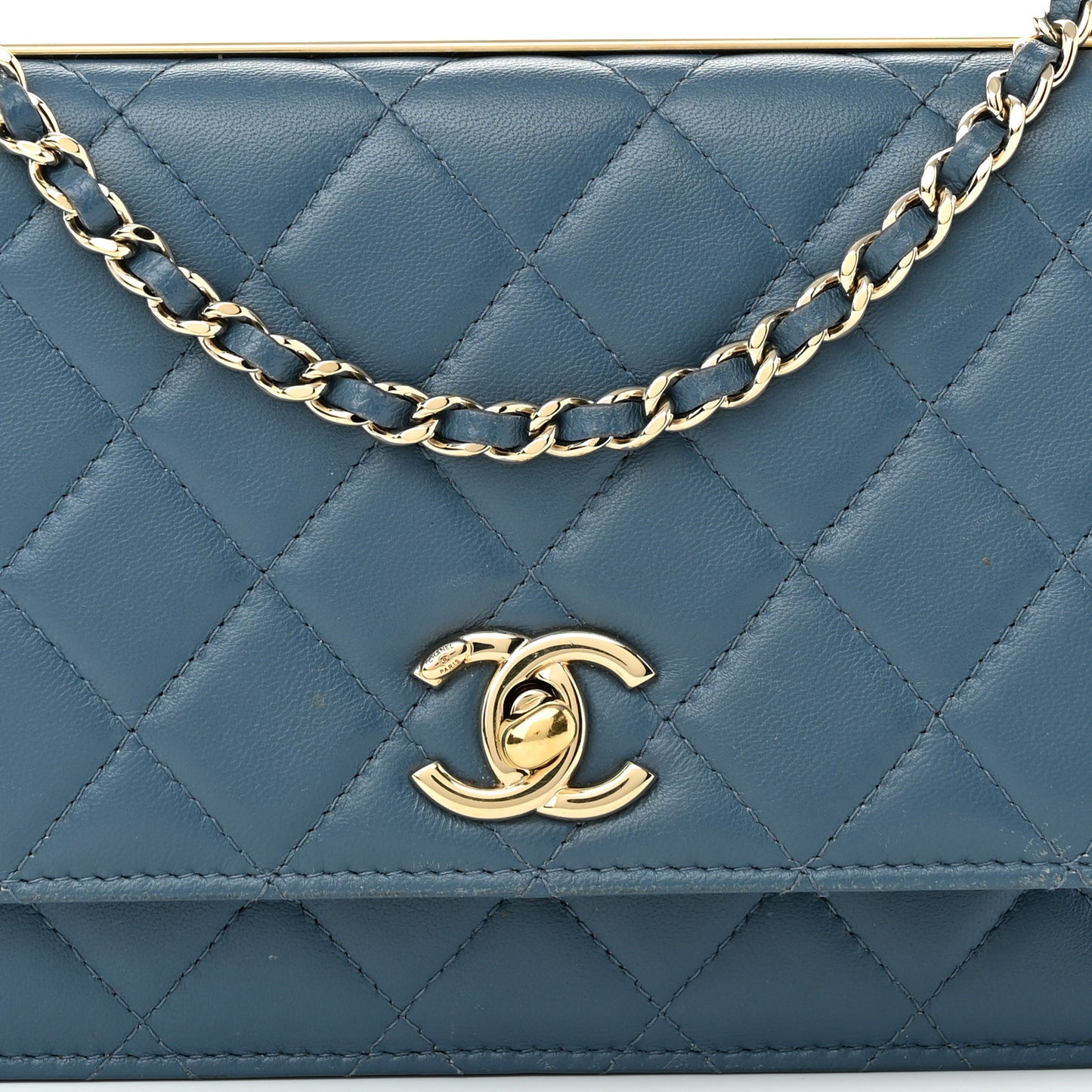 Lambskin Quilted Trendy CC Wallet On Chain WOC Blue