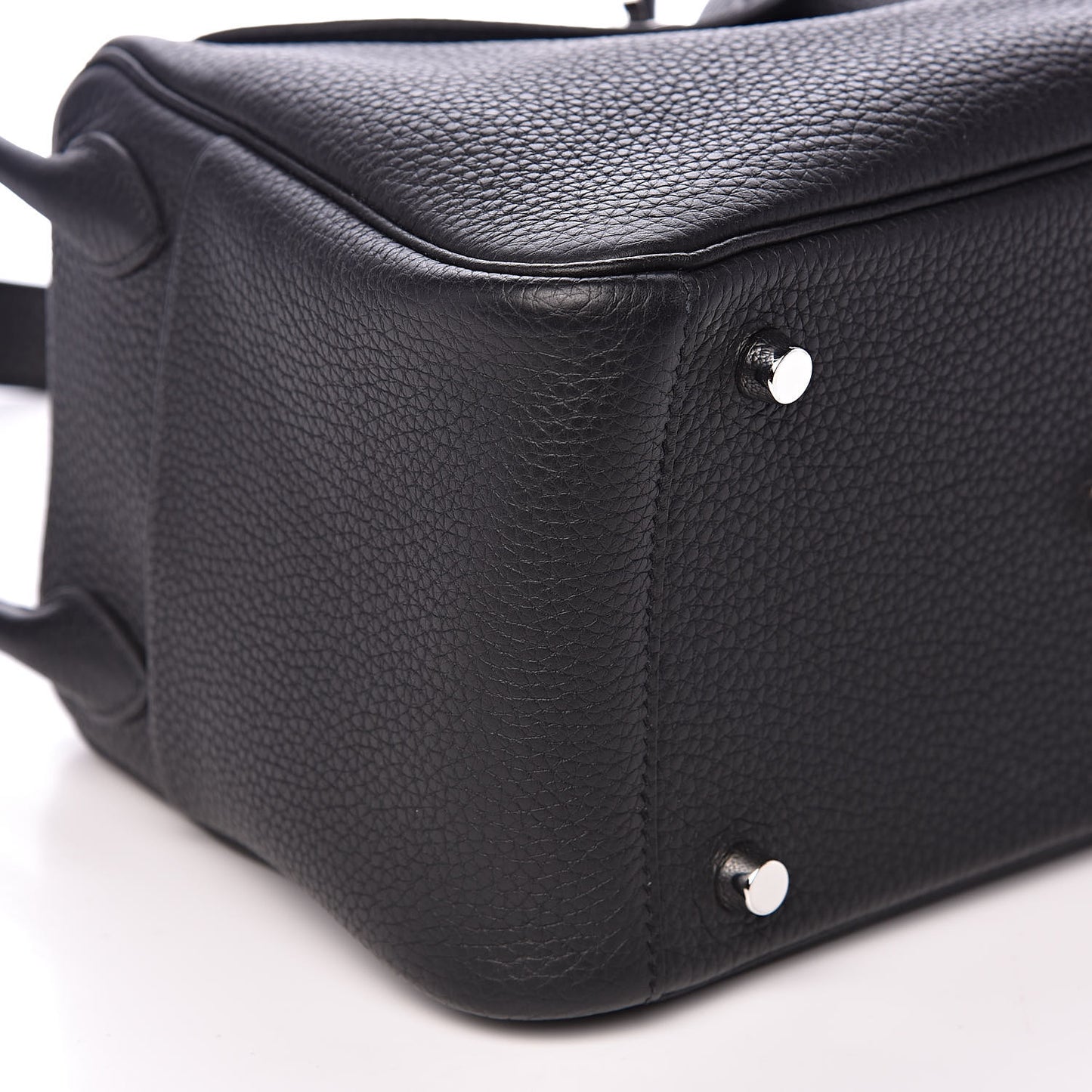 Taurillon Clemence Lindy 26 Black