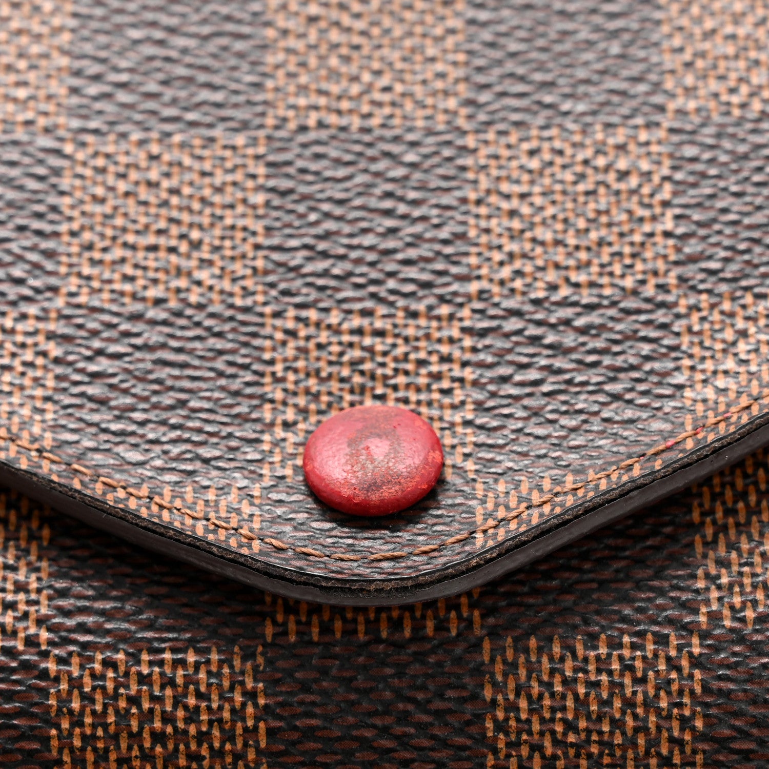 Louis Vuitton Damier Ebene Josephine Wallet Red 1820103 – FASHIONPHILE