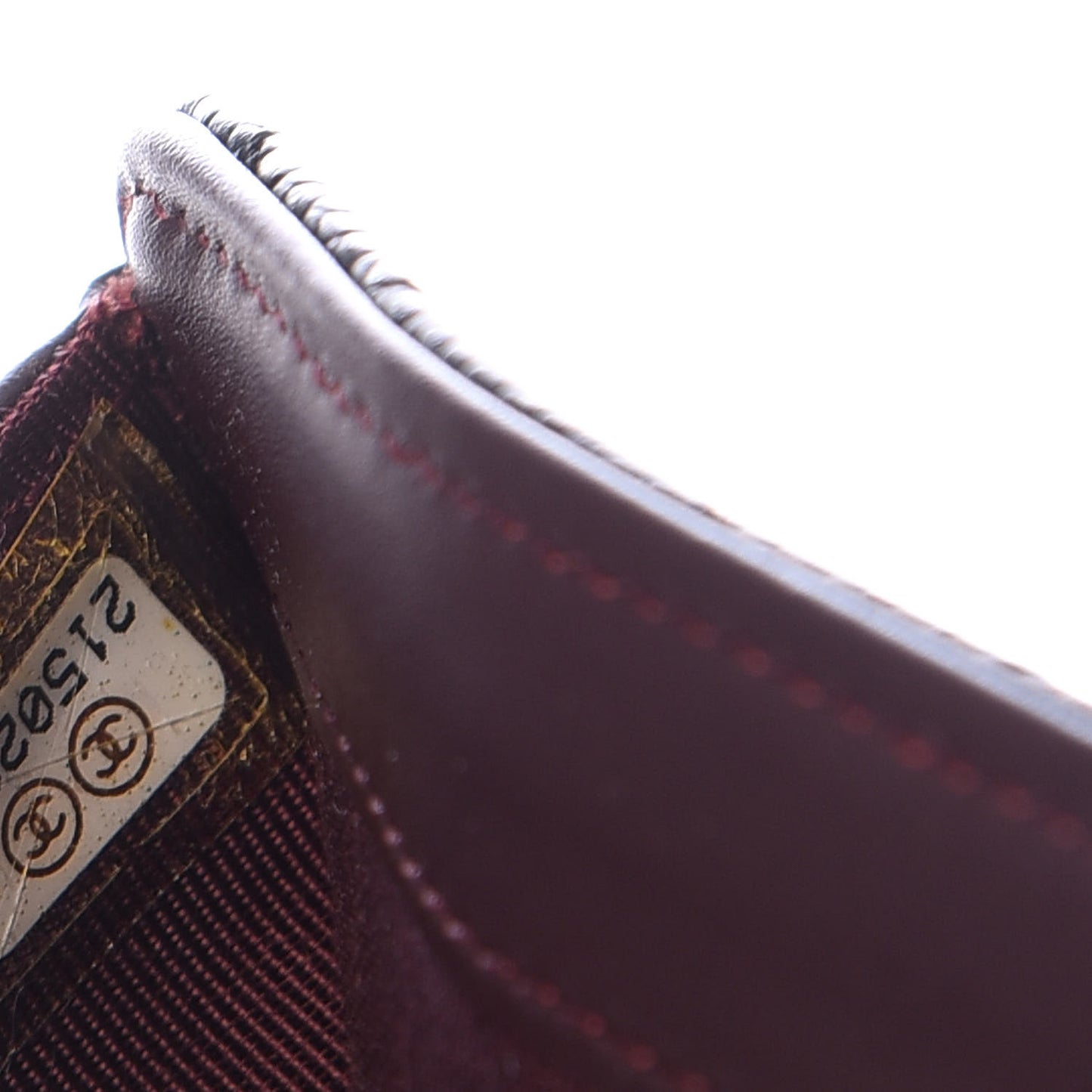 Caviar Quilted Zipped Pocket Wallet Black