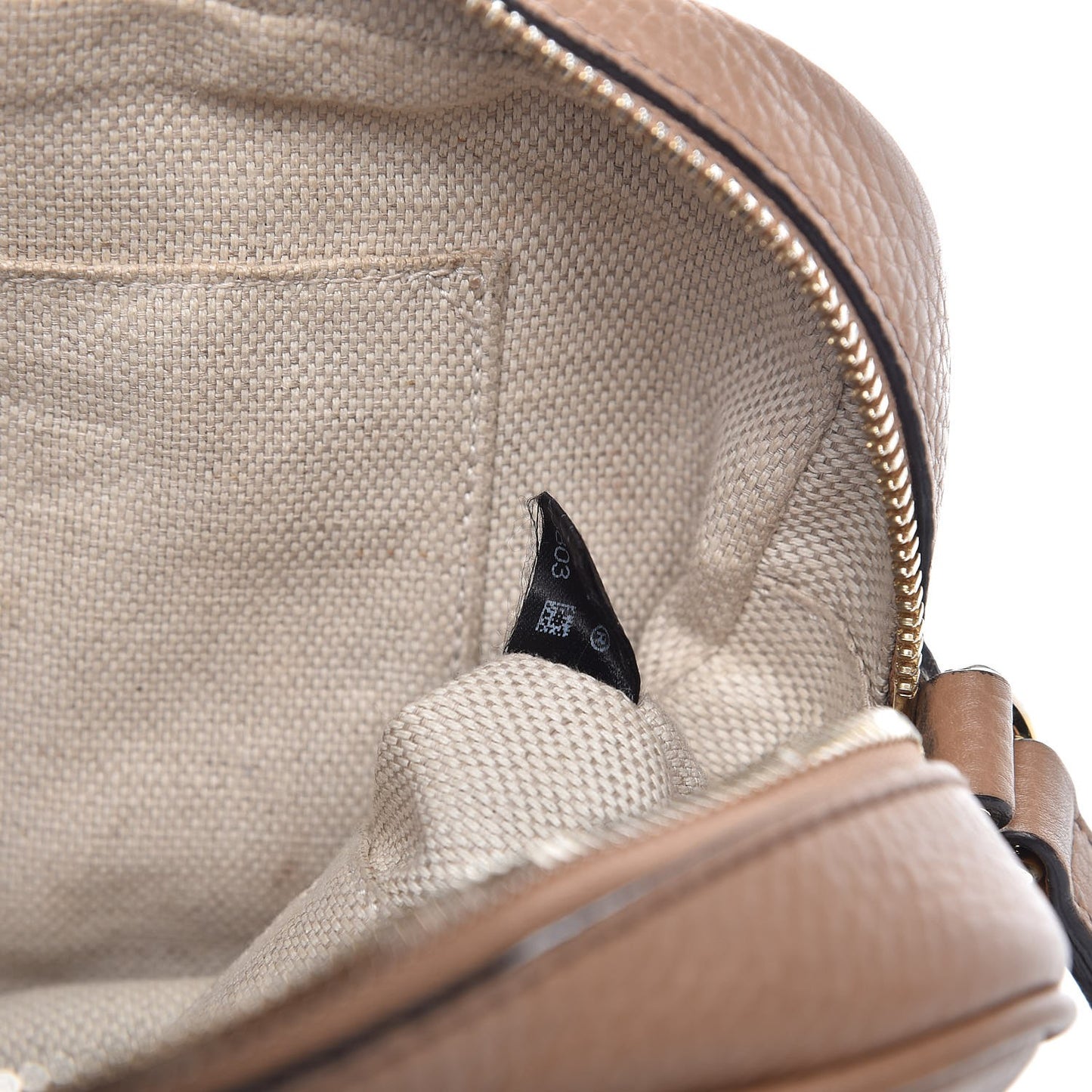 Pebbled Calfskin Small Soho Disco Bag Camelia